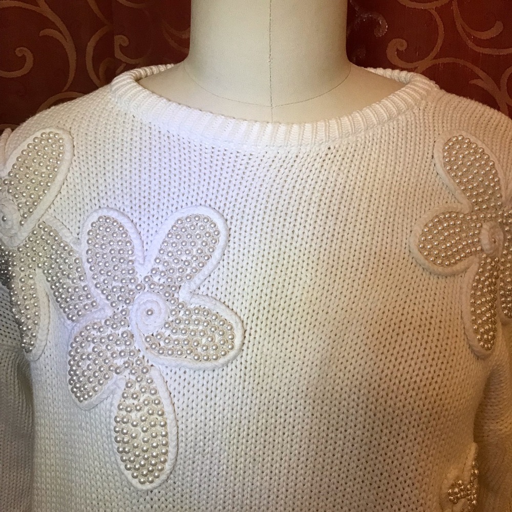 1980s ultimate white cotton & pearl super sweater